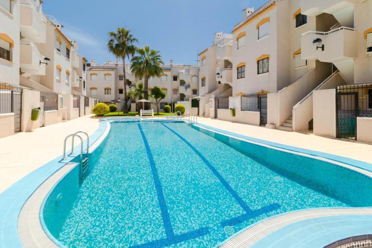 Punta Prima Bungalow Jardin Privado Torrevieja Extérieur photo